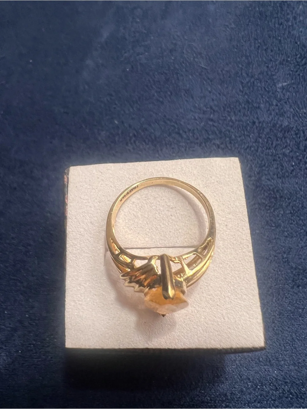 10kt Gold Citrine Marquise vintage ring- size 7
